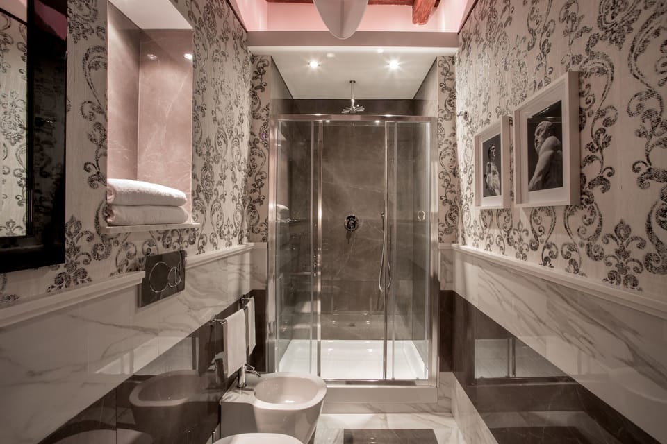 Townhome | Bathroom | Free toiletries, hair dryer, bathrobes, slippers