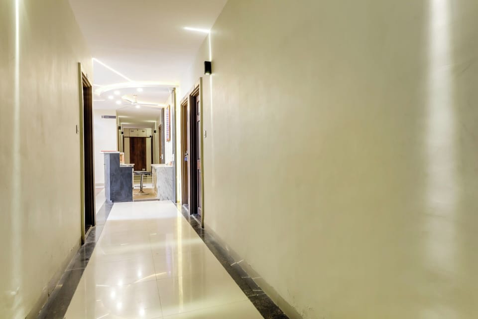 Hotel O Riyansh Palace Hotel in India
