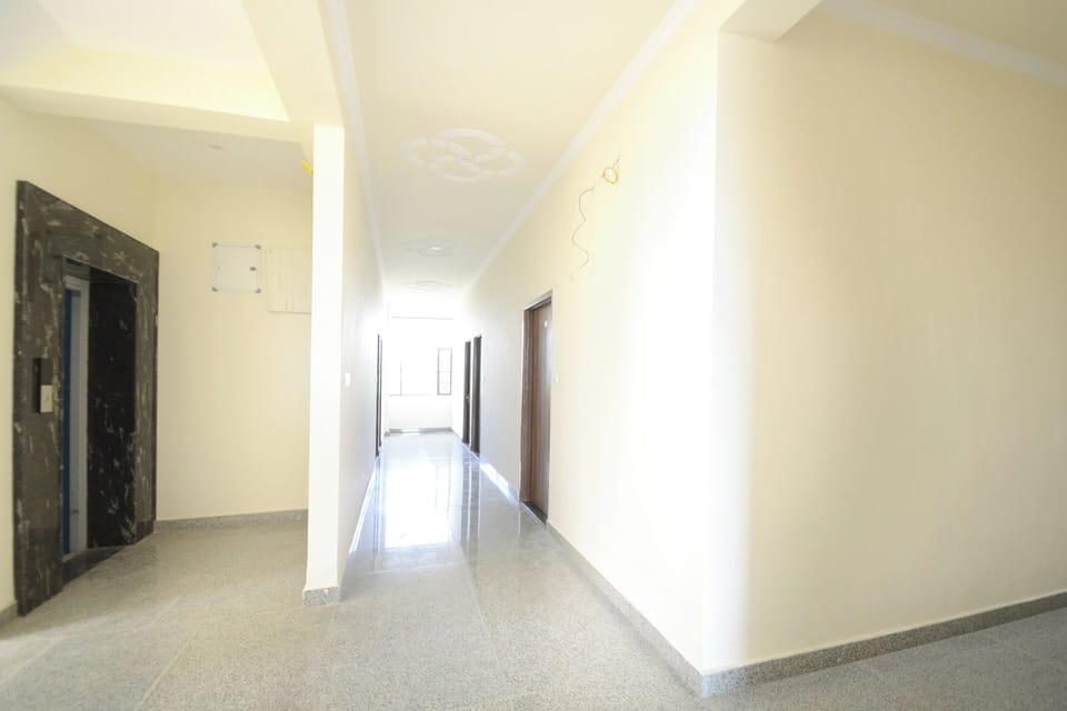 Hotel O aqueens Hotel in Jaipur