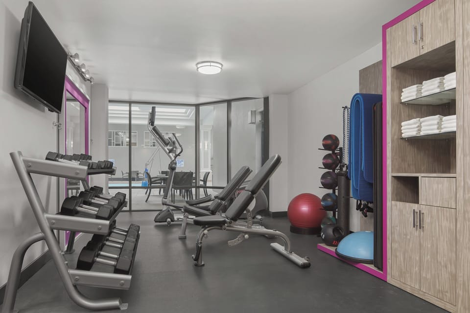 Crowne Plaza Hotel Greenville-I-385-Roper Mtn Rd by IHG Hotel in Greenville