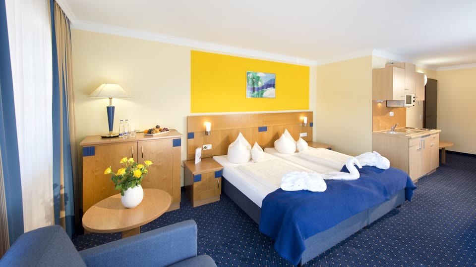 Superior Double Room, 1 Bedroom | Premium bedding, in-room safe, desk, WiFi (free)