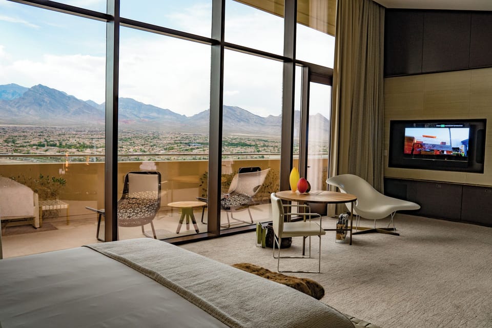 Top of the Rock | Egyptian cotton sheets, premium bedding, pillowtop beds, minibar