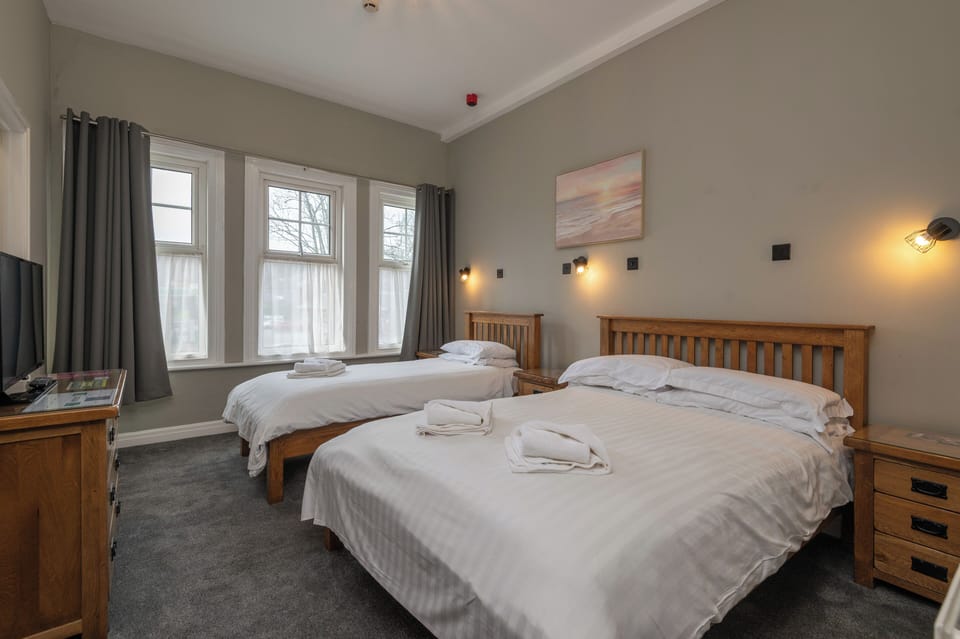 Executive Apartment, 2 Bedrooms | Living area | 22-inch LCD TV with digital channels, TV