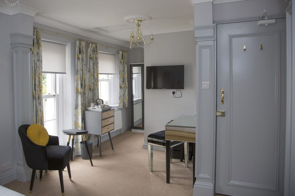 Superior Double Room (MIMOSA) | In-room safe, individually decorated, iron/ironing board, free WiFi