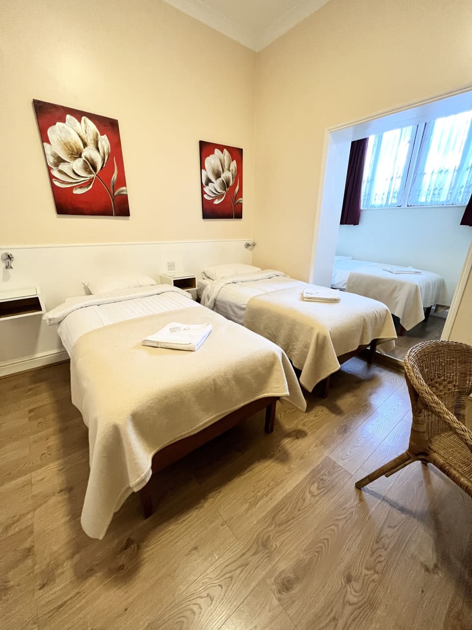 Triple Room | Hypo-allergenic bedding, desk, iron/ironing board, free WiFi