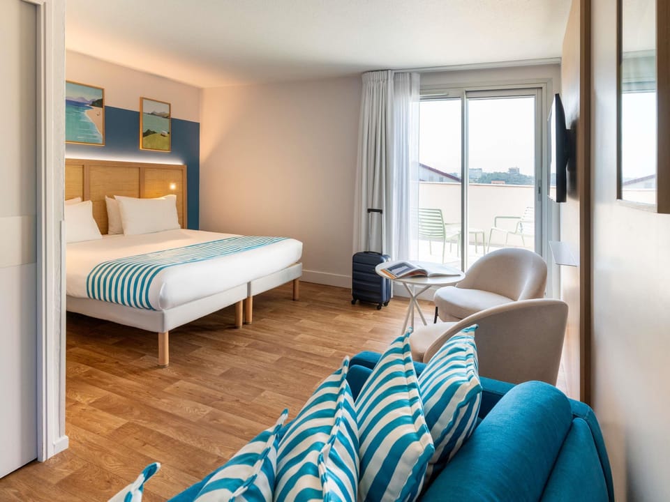 Family Room, 2 Double Beds, Terrace, Sea View | Premium bedding, in-room safe, blackout drapes, soundproofing