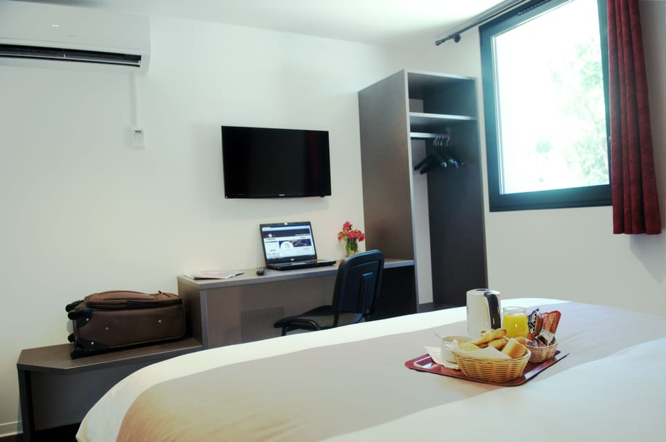Comfort Double Room | Premium bedding, in-room safe, desk, soundproofing