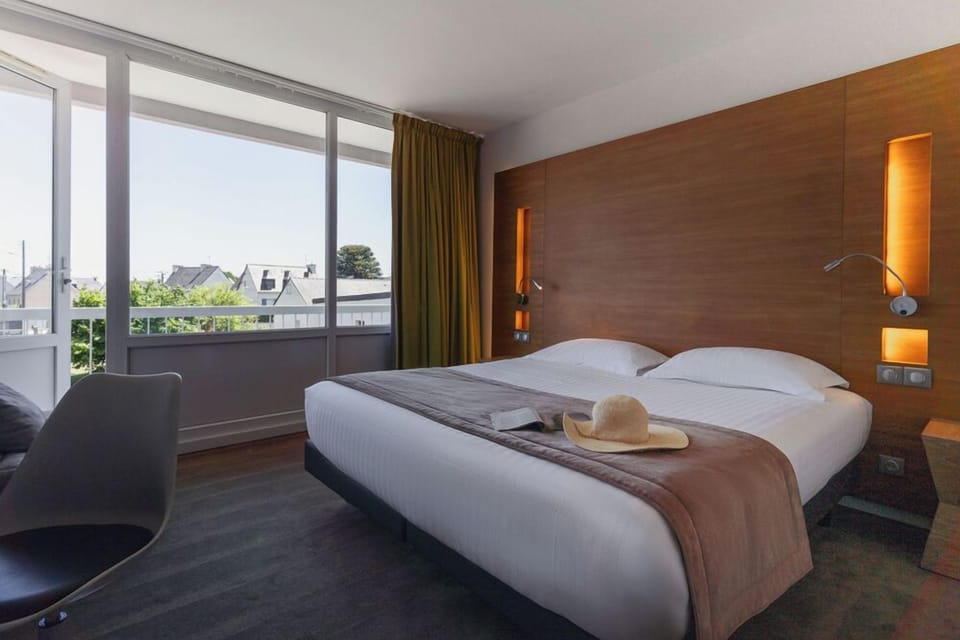 Superior Room, 1 Double Bed | Desk, laptop workspace, soundproofing, free WiFi