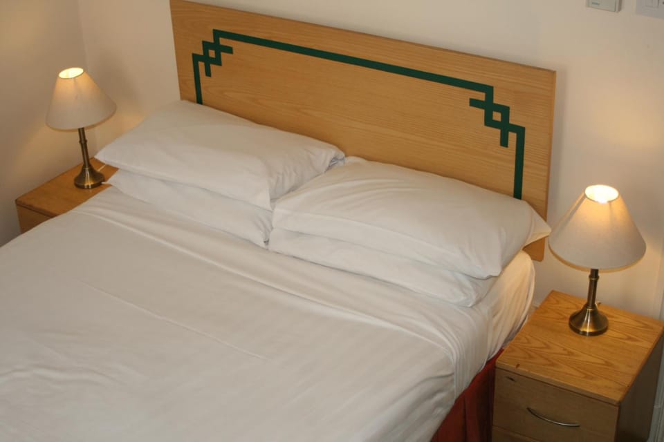 In-room safe, desk, free WiFi, bed sheets