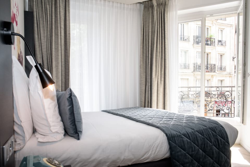 In-room safe, individually decorated, individually furnished, desk