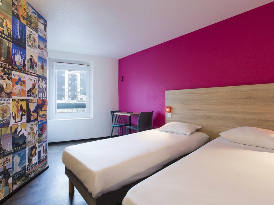 Room, 2 Twin Beds, Private Bathroom (Cabrio) | Blackout drapes, cribs/infant beds, free WiFi, bed sheets