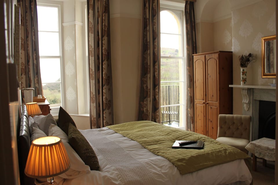 Superior Double or Twin Room, Ensuite, Sea View | Premium bedding, individually decorated, individually furnished