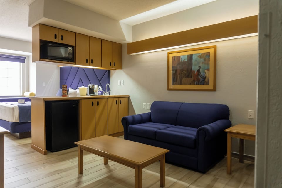 Standard Suite, 1 Queen Bed with Sofa bed | Desk, laptop workspace, soundproofing, iron/ironing board