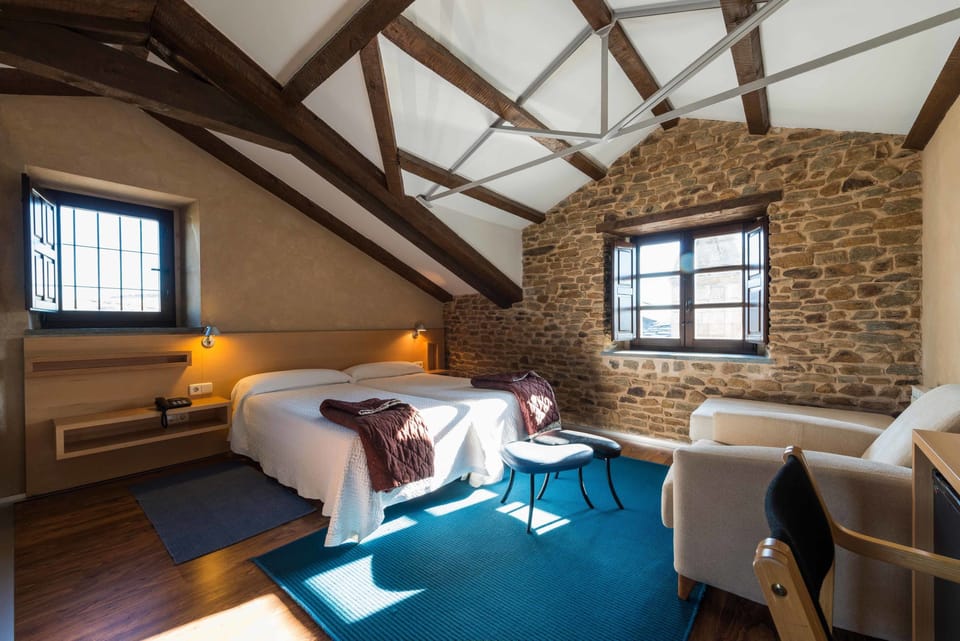 Superior Double or Twin Room | Minibar, in-room safe, free WiFi, bed sheets
