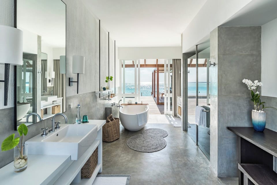 Suite, 2 Bedrooms (Sunset | Water) | Bathroom | Separate tub and shower, designer toiletries, hair dryer, bathrobes