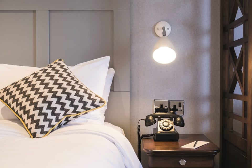 Twin Room, 2 Twin Beds | Desk, iron/ironing board, free cribs/infant beds, free WiFi