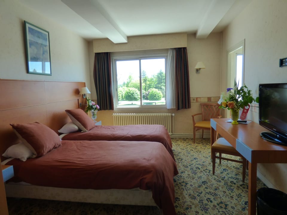 Comfort Twin Room, 2 Twin Beds | Desk, soundproofing, free WiFi, bed sheets