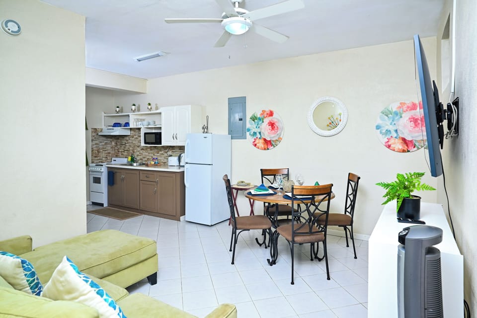 Apartment, 2 Bedrooms | In-room safe, desk, laptop workspace, blackout drapes