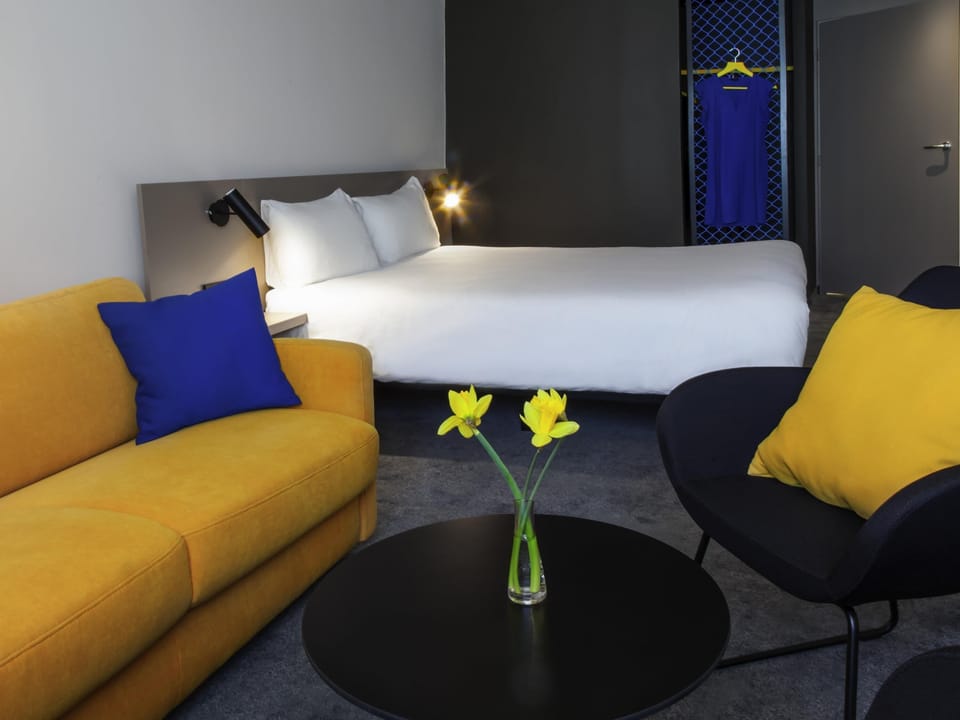 Suite Room, 1 Double bed + sofa | In-room safe, desk, iron/ironing board, free cribs/infant beds