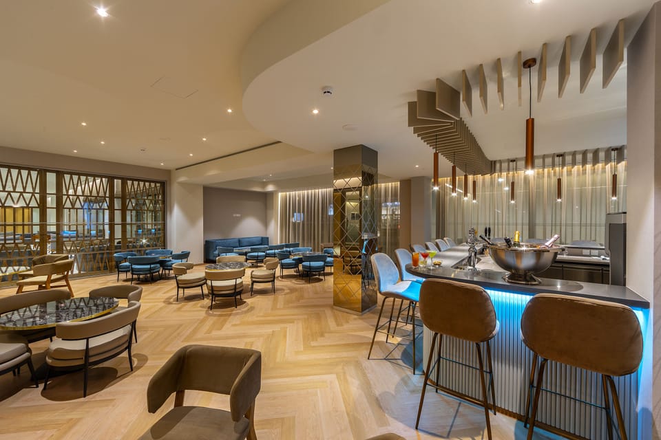 Cocktail bar