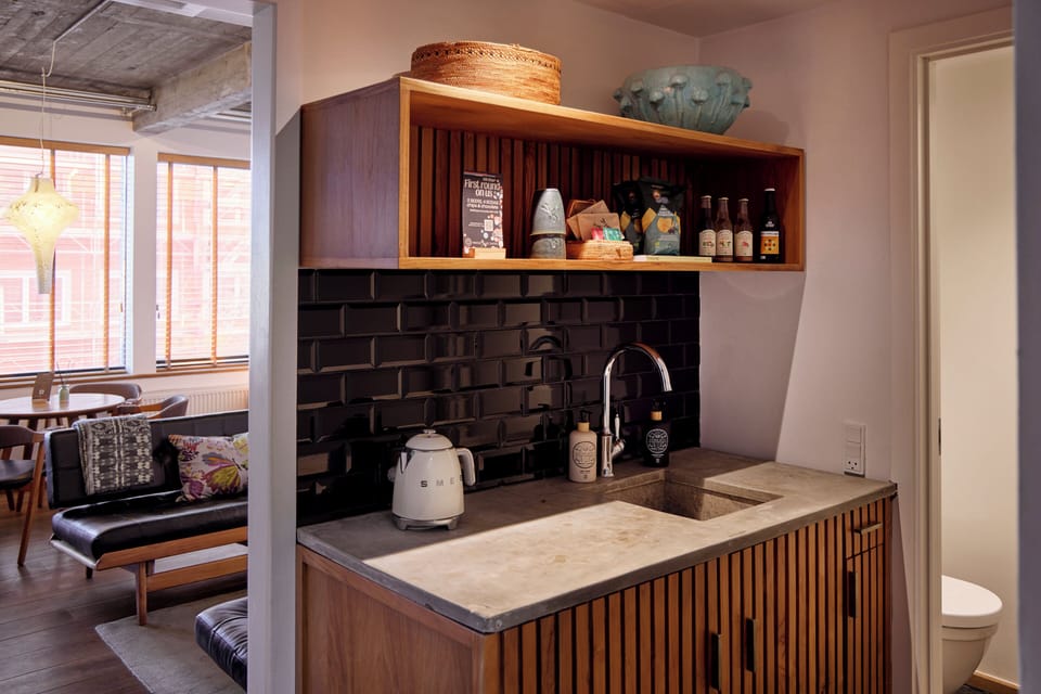 Private kitchenette