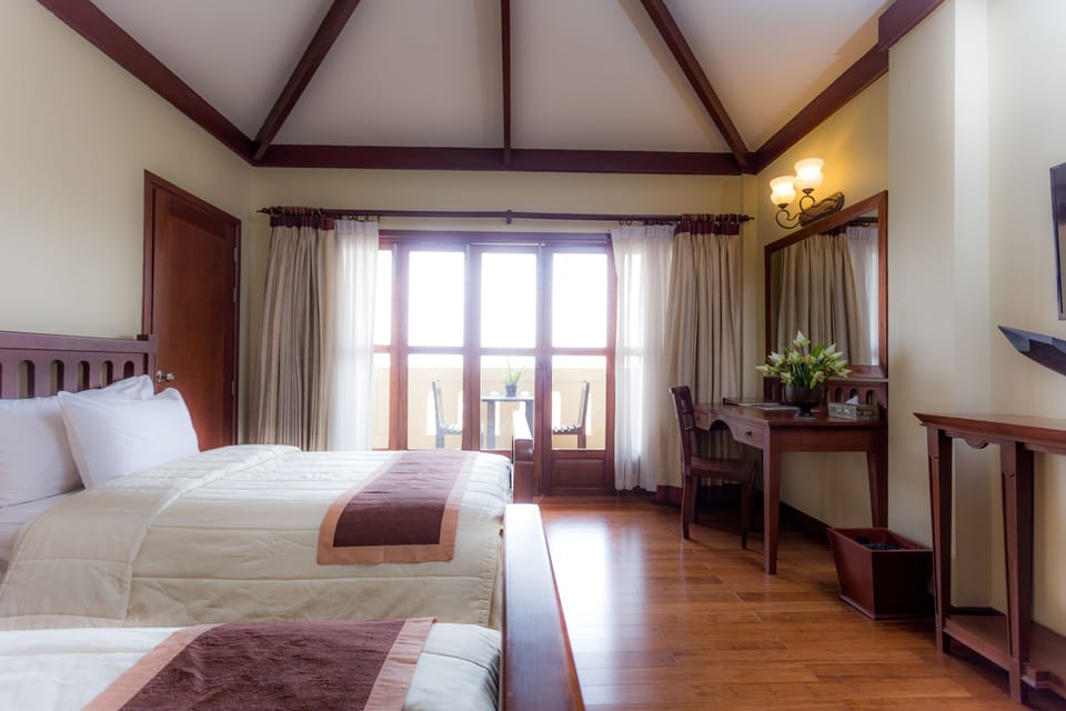 Premium bedding, Select Comfort beds, in-room safe