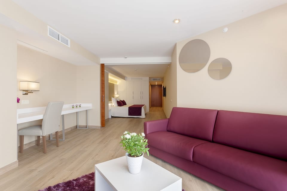 Beverly Park Hotel & Spa Hotel in Blanes