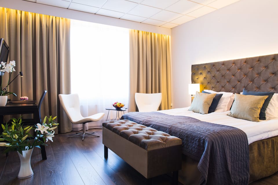 Superior Double Room | In-room safe, desk, cribs (free), rollaway beds (surcharge)