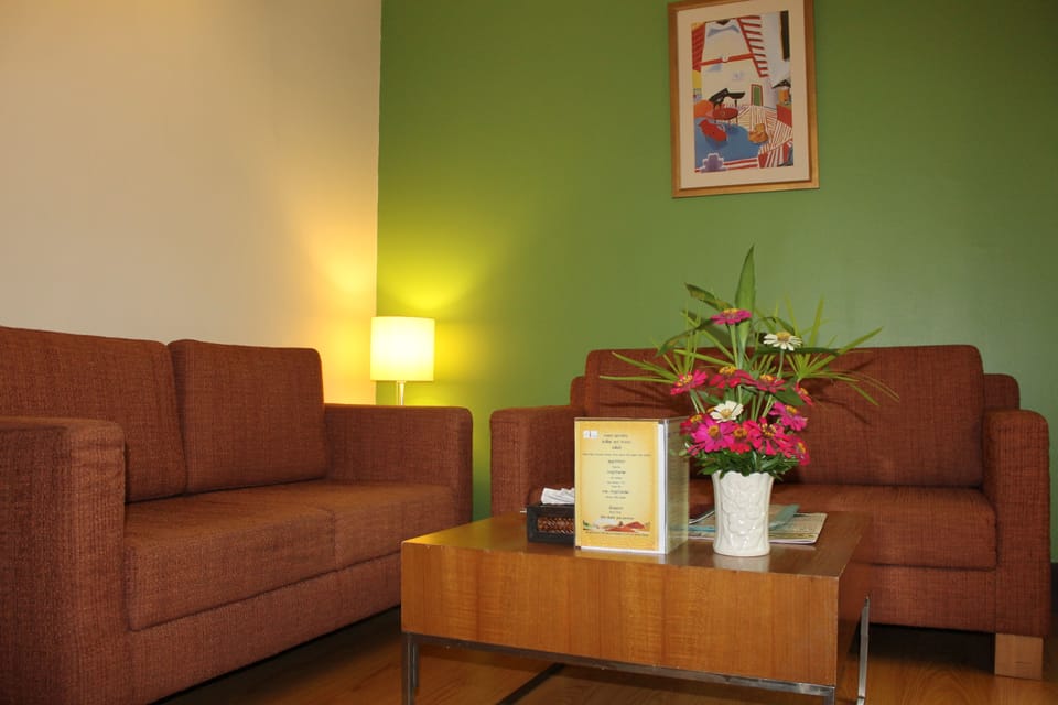 Suite | Living room | LED TV