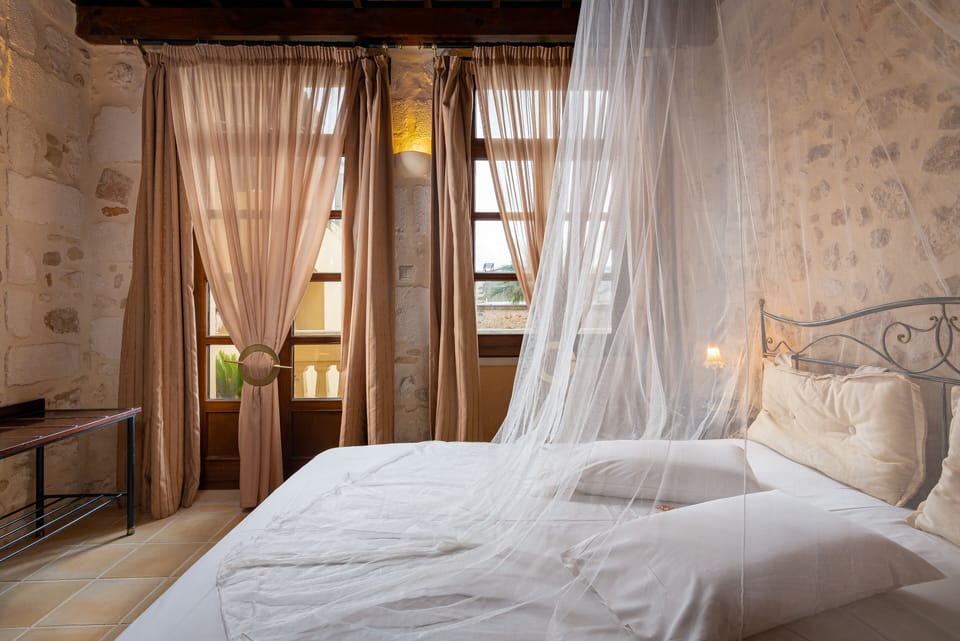 Superior Room (With Old Town View) | 1 bedroom, minibar, in-room safe, desk