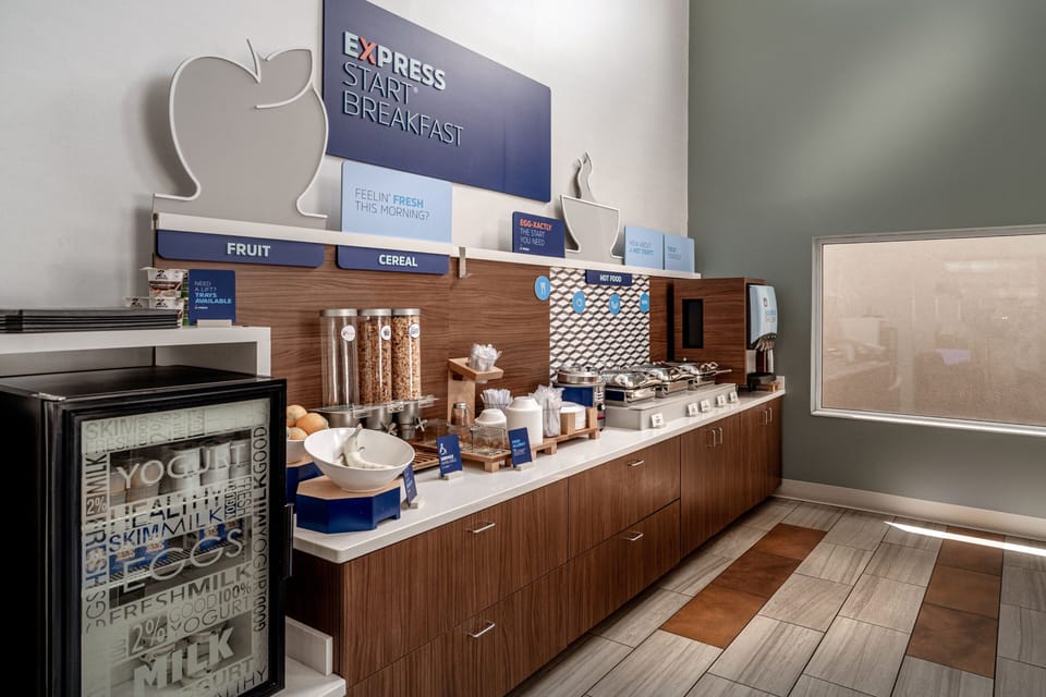 Free buffet breakfast