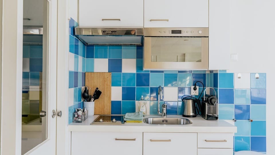 Holiday home C | Private kitchen | Espresso maker, coffee/tea maker, electric kettle