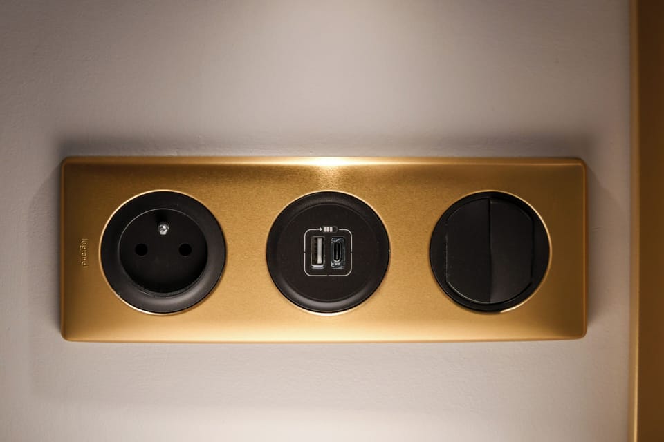 Minibar, in-room safe, soundproofing, iron/ironing board
