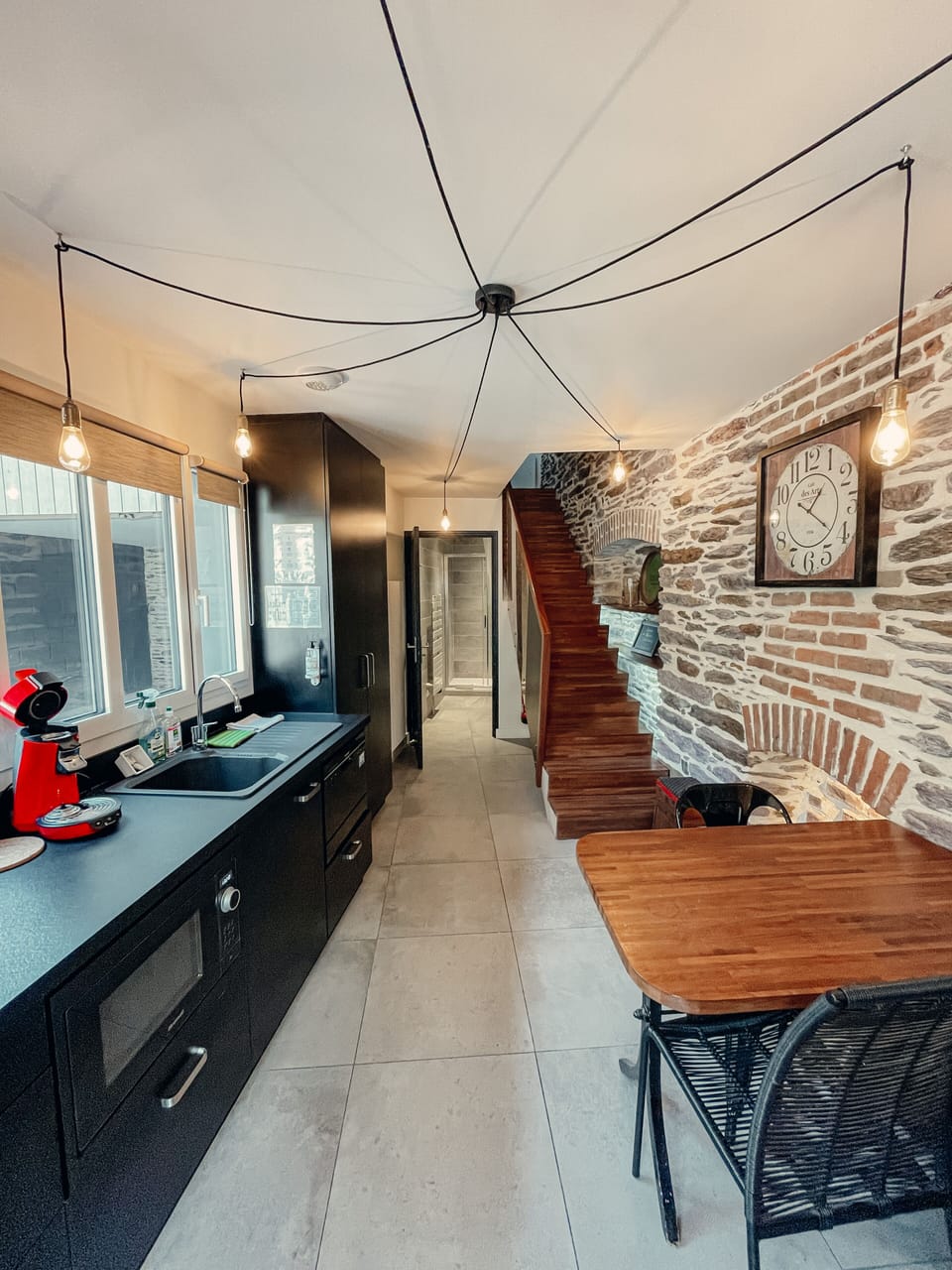Private studio with terrace | Private kitchen | Coffee/tea maker, electric kettle