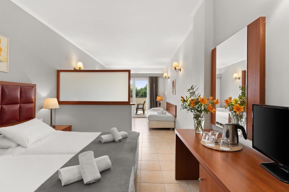 1 bedroom, Select Comfort beds, in-room safe, soundproofing