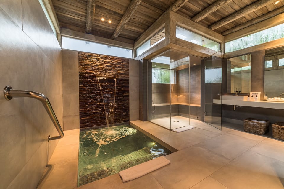 Hot tub, steam room, body treatments, hot stone massages