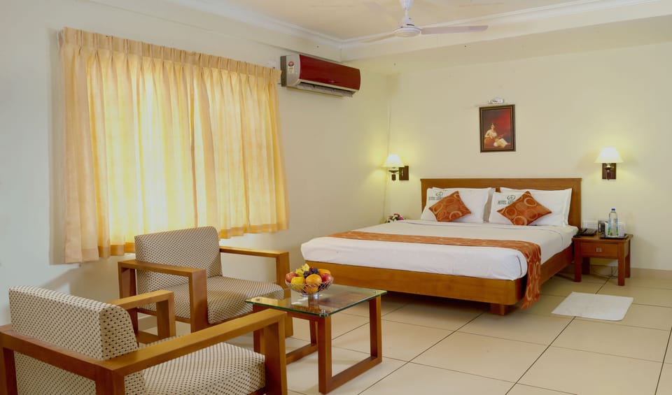 1 bedroom, desk, rollaway beds, free WiFi