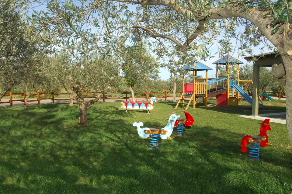 Children's play area - outdoor