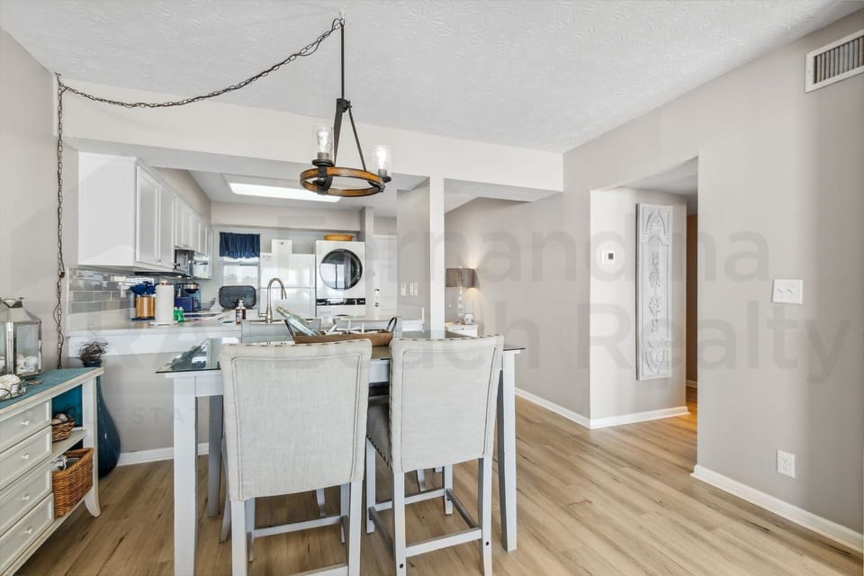 Condo, 2 Bedrooms | Private kitchen | Full-size fridge, microwave, oven, stovetop