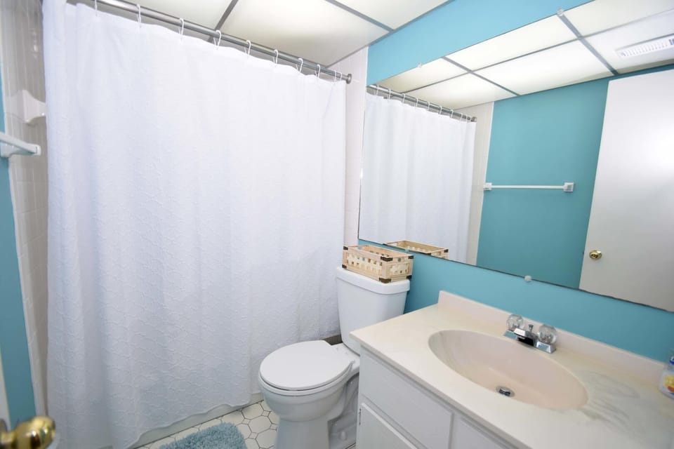 Ocean Hideaway 607 by RedAwning Apartment in Ocean City