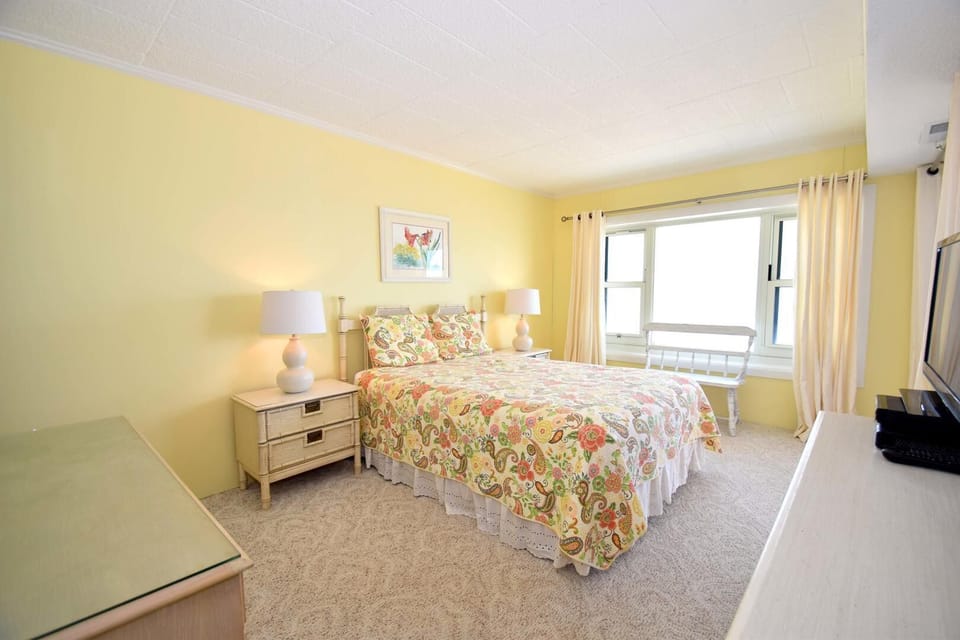 Ocean Hideaway 607 by RedAwning Apartment in Ocean City