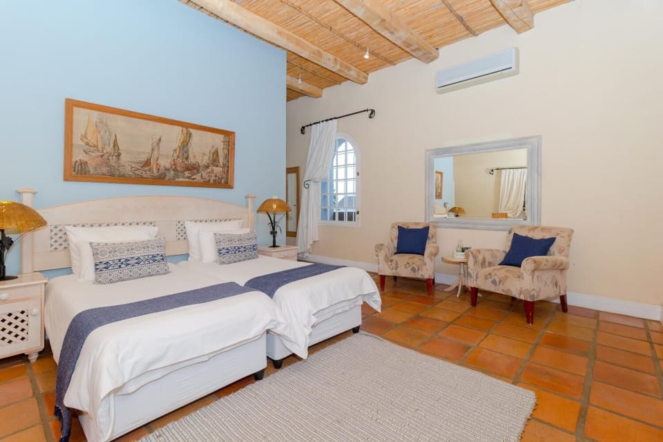 Double or Twin Room | In-room safe, desk, free WiFi, bed sheets