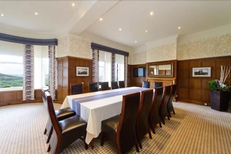 Grand Villa Heights Hotel in Ravenscar