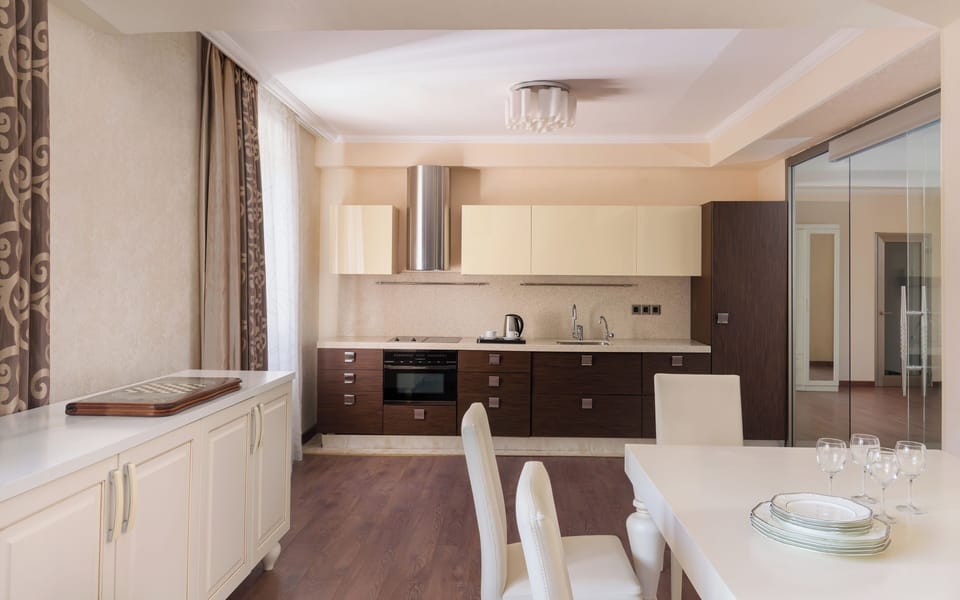 Villa | Minibar, in-room safe, desk, soundproofing