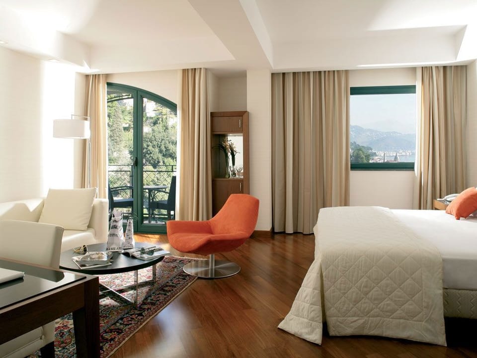 Seiren Suite with Partial Sea View | Frette Italian sheets, premium bedding, minibar, in-room safe