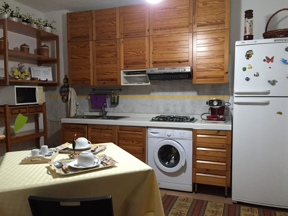 Full-size fridge, microwave, stovetop, espresso maker