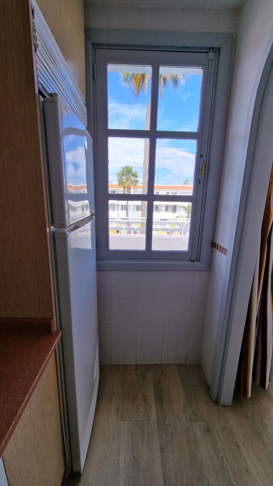 Standard Apartment, 1 Bedroom | Private kitchen | Full-size fridge, microwave, oven, stovetop