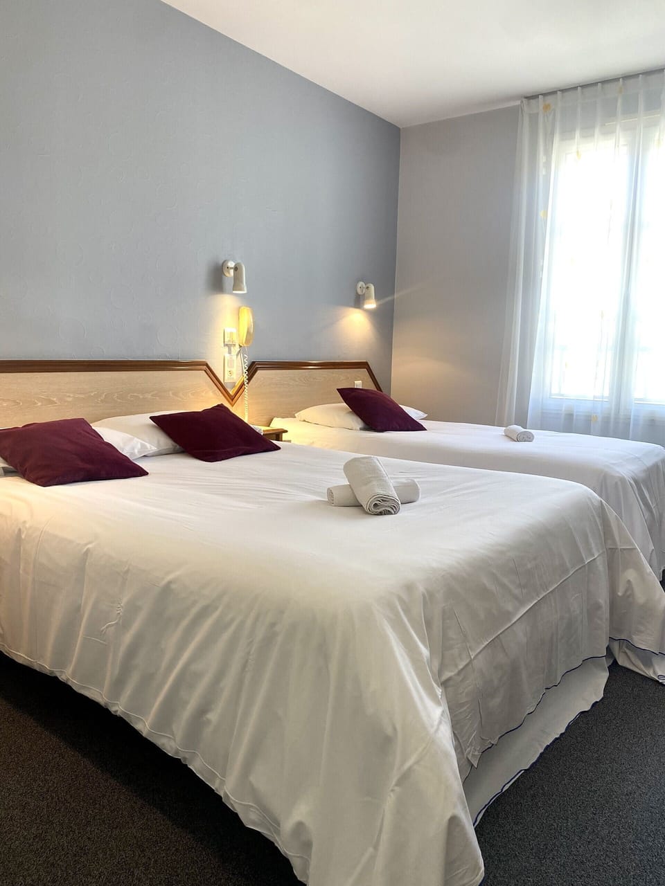 Desk, soundproofing, iron/ironing board, free cribs/infant beds