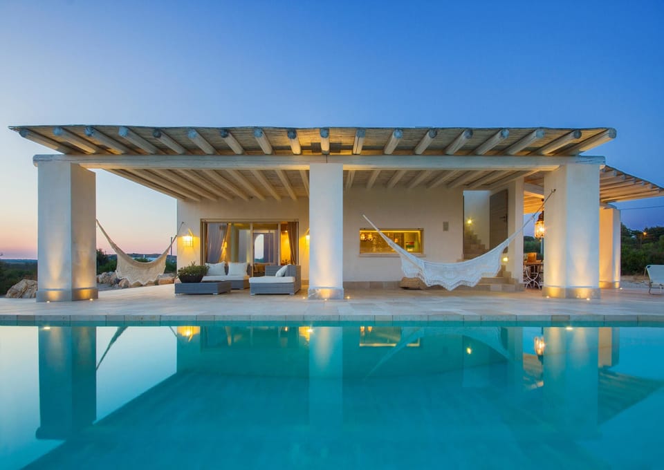 Seasonal outdoor pool, sun loungers