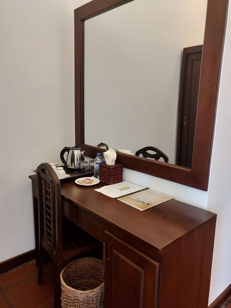 Minibar, in-room safe, desk, soundproofing